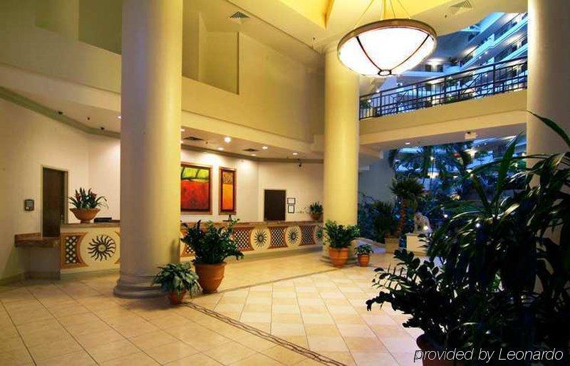 Embassy Suites Charlotte Interior photo