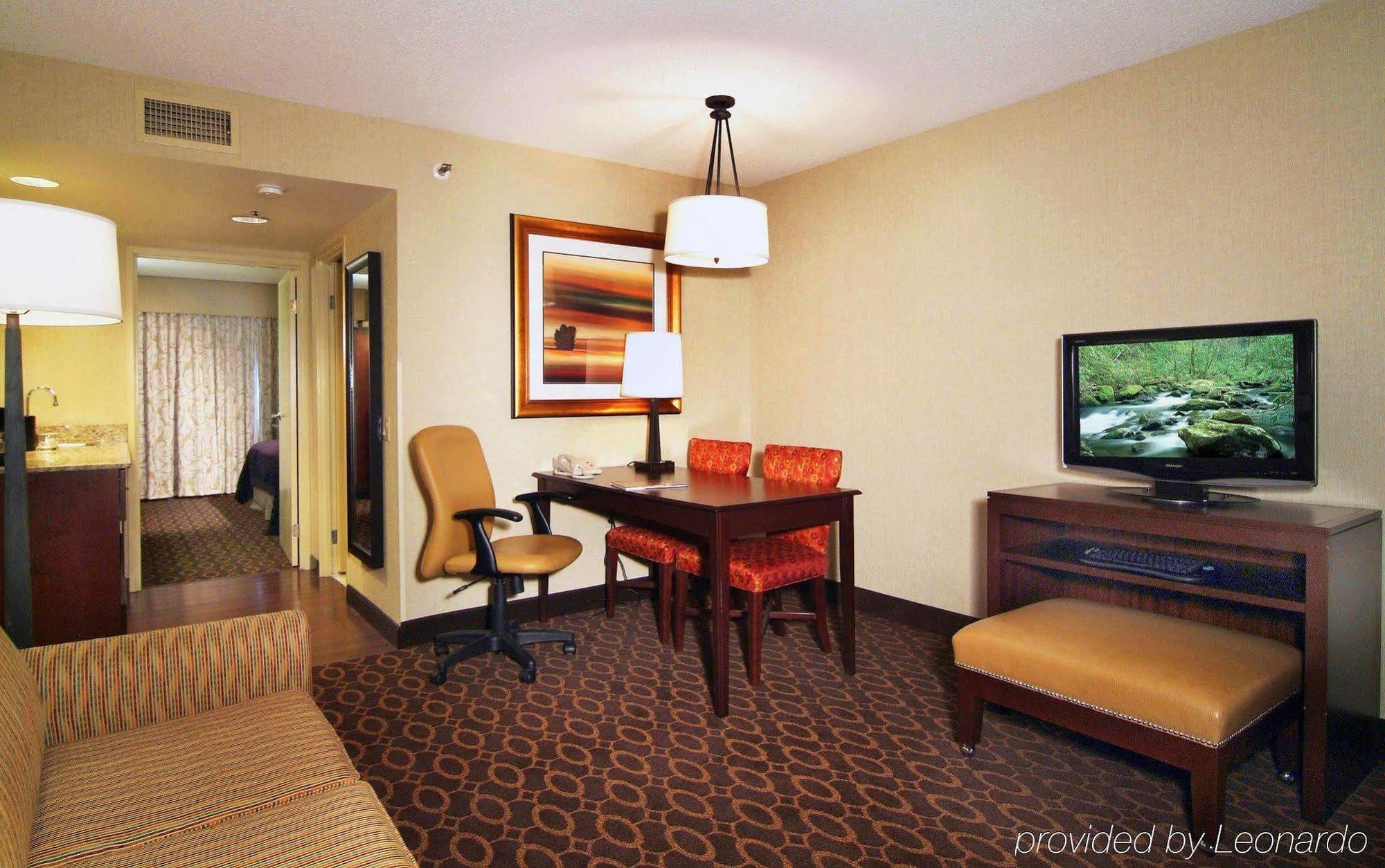 Embassy Suites Charlotte Room photo