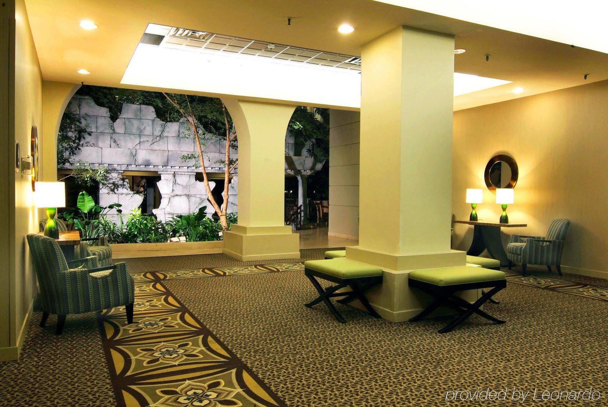 Embassy Suites Charlotte Interior photo